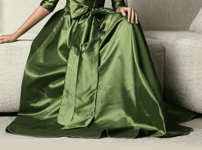 שמלה ירוקה של שרי גורן
