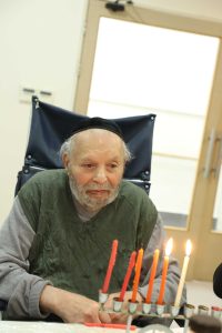 img_7528-אורה-גזיאל_optimized